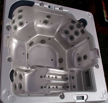 Super Fallsburg Hot Tub Super Fallsburg Hot
Tub